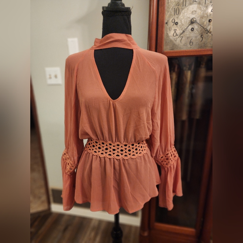 NWT Blushing Heart Boho Blouse with Lace Details, size small